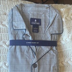 Stafford Gray Shirt Lightweight Classic Design
